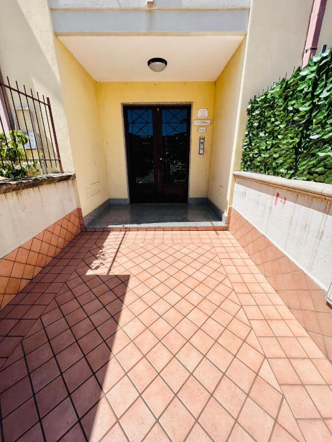 Apartamento House Of Mola Nápoles Exterior foto